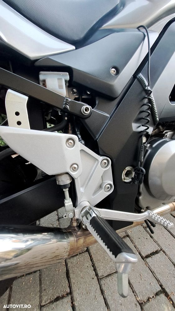 Suzuki SV650 - 7