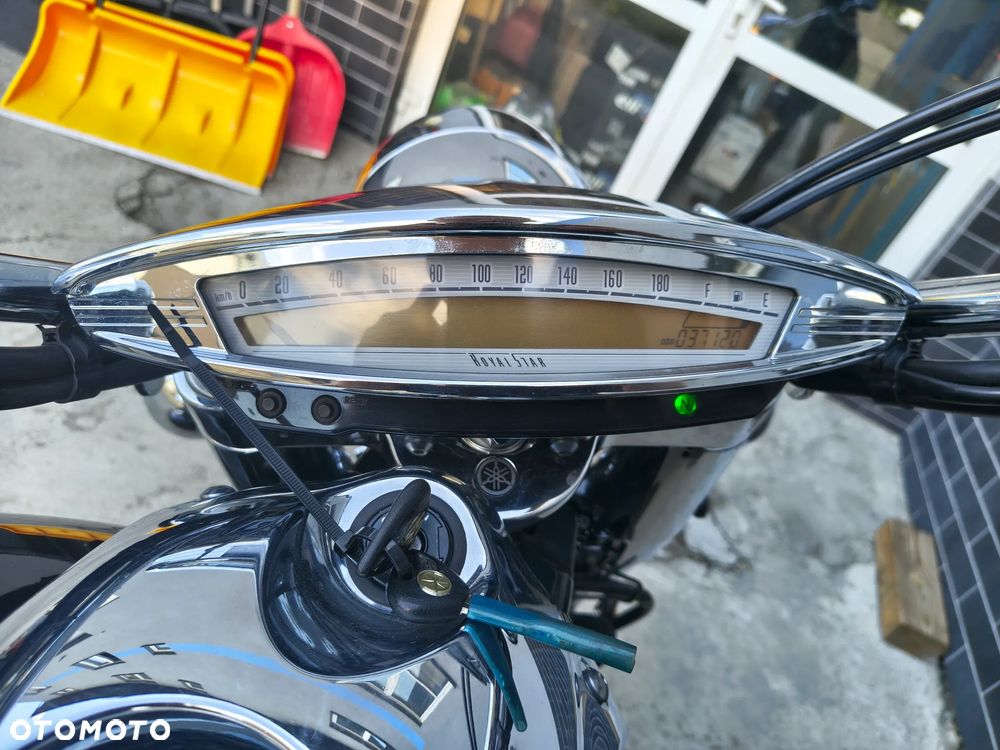 Yamaha XVZ - 9