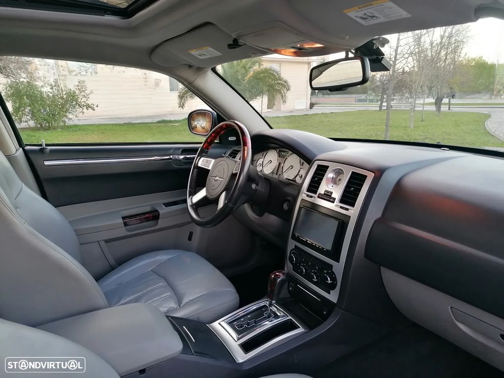 Chrysler 300 C 3.0 CRD - 13