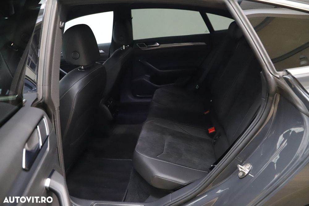 Volkswagen ARTEON 2.0 TDI SCR 4Motion DSG R-Line - 18