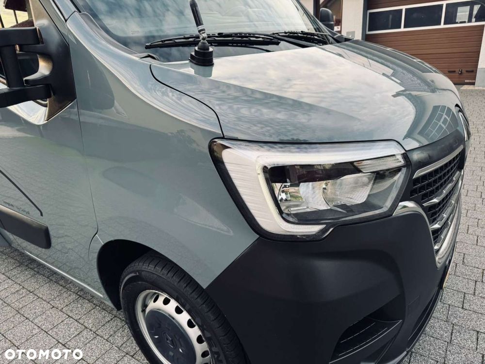 Renault Master Nowa Sztuka Salon Polska - 8