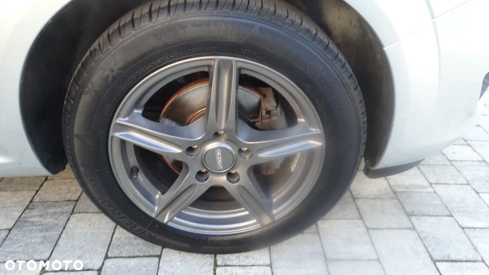 Opel Zafira 1.8 Essentia - 22