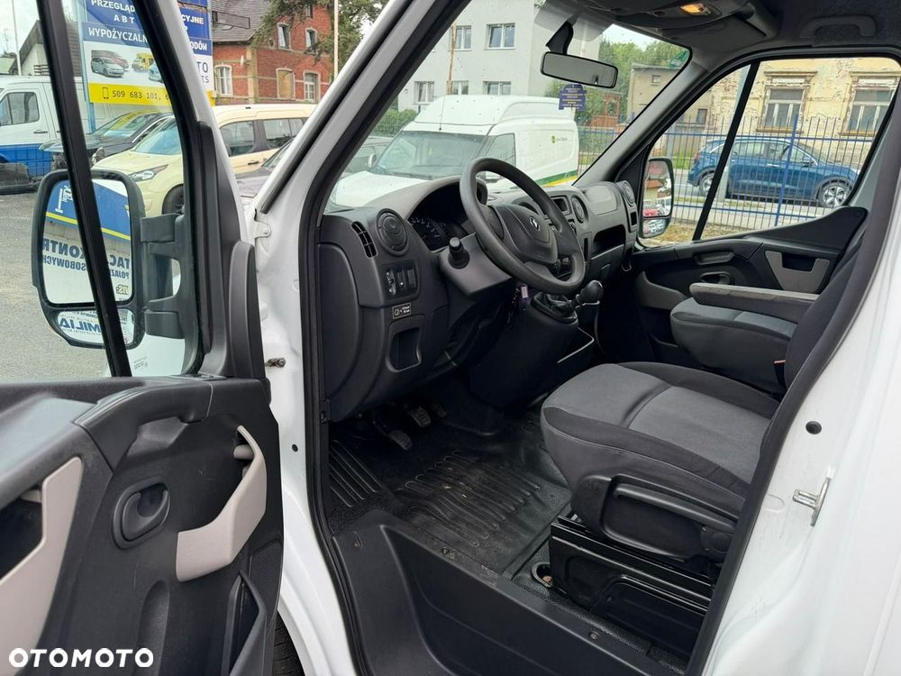 Renault Master - 13