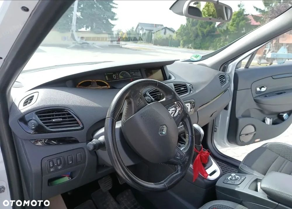 Renault Scenic 1.5 dCi Bose EDition EDC - 10