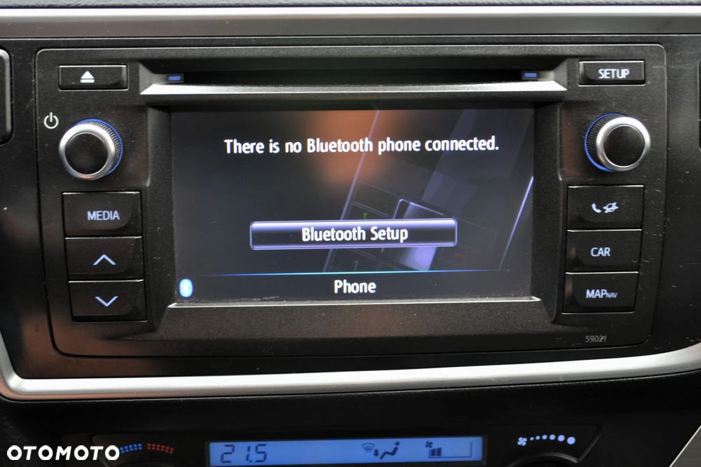 Toyota Auris 2.0 D-4D Premium - 18