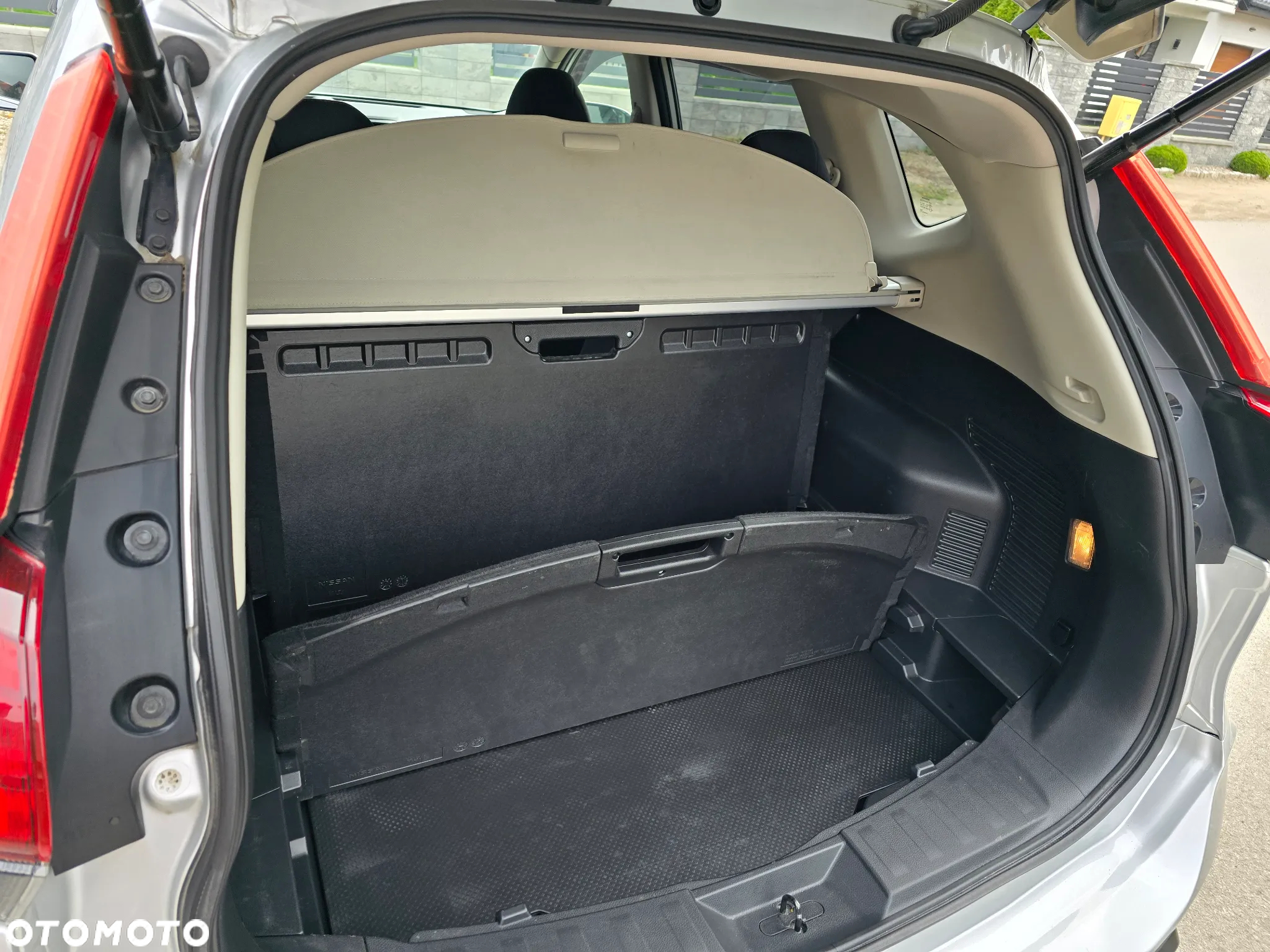 Nissan X-Trail 2.0 dCi ALL-MODE 4x4i Xtronic Tekna - 20