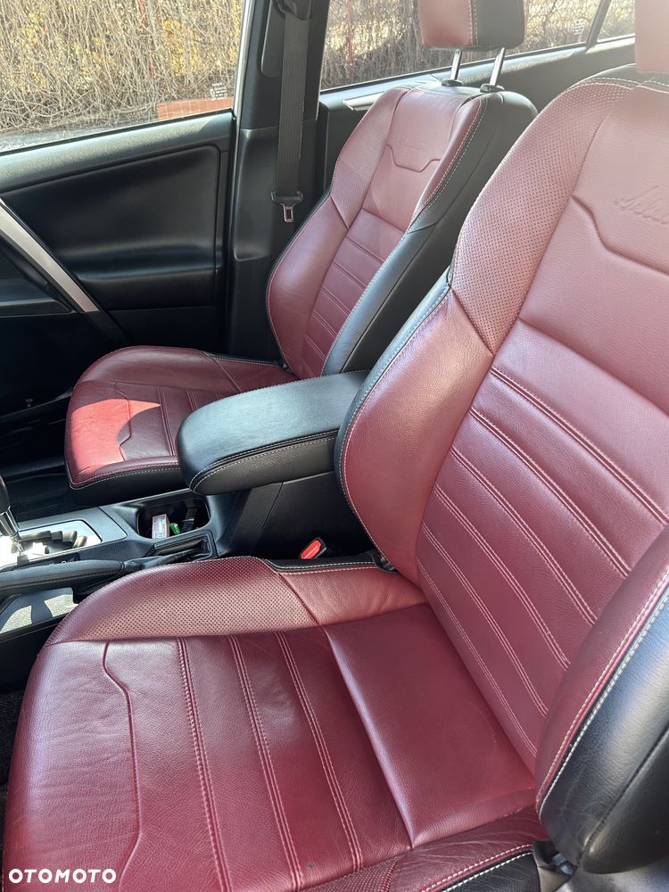 Toyota RAV4 - 4