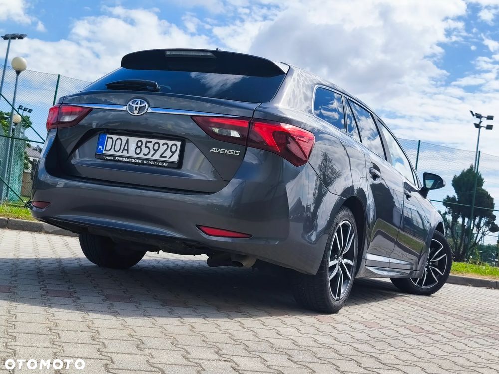 Toyota Avensis Touring Sports 2.0 D-4D Executive - 14