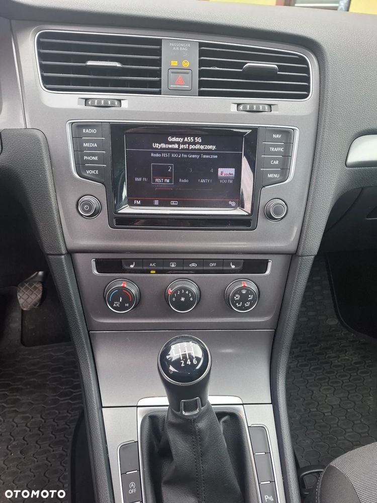 Volkswagen Golf 1.2 TSI BMT Trendline - 9