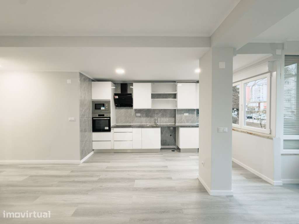 Apartamento T2 em Oeiras com 2 Casas de Banho - Grande imagem: 4/21