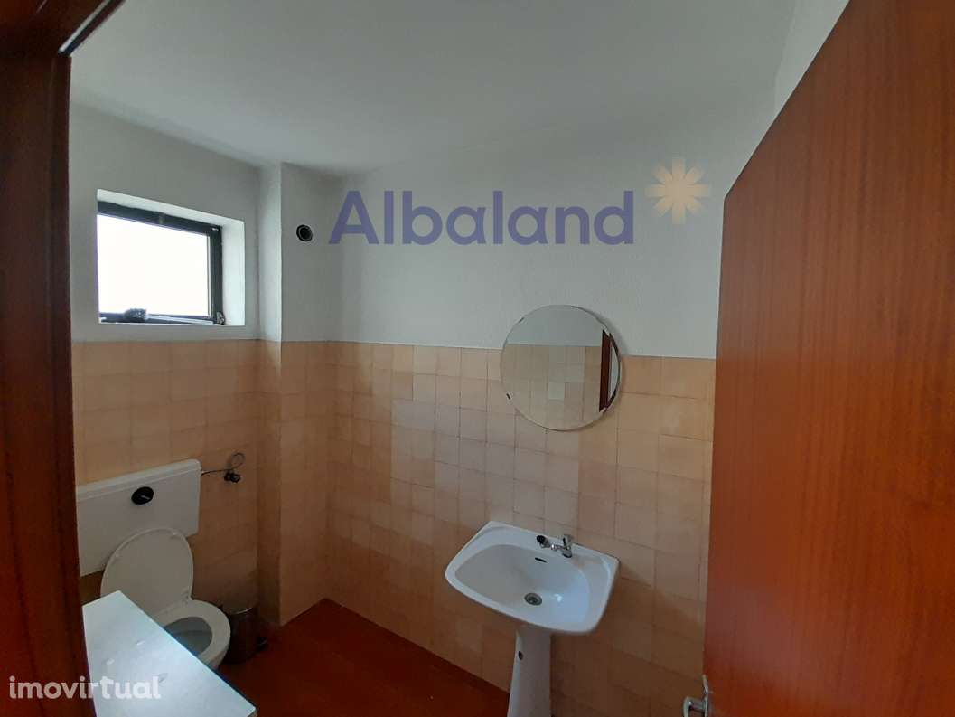 Escritório – Centro da cidade (por cima da segurança social) - Grande imagem: 5/8