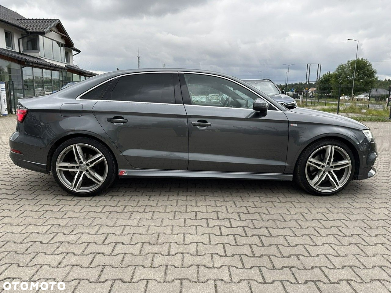Audi A3 2.0 TDI Ambition S tronic - 5