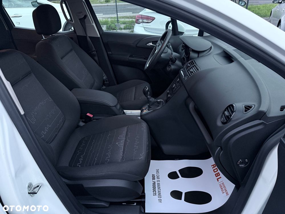 Opel Meriva 1.4 T Essentia - 14