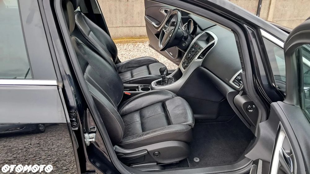 Opel Astra 1.6 T Sport - 22