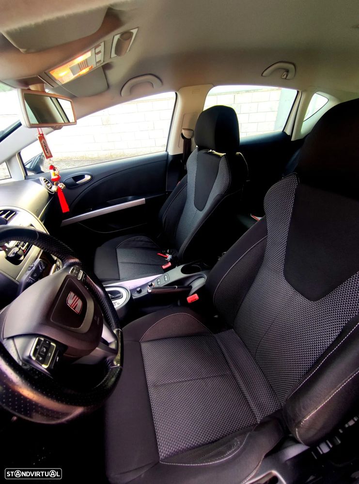 SEAT Leon 1.6 TDI Sport DSG - 3