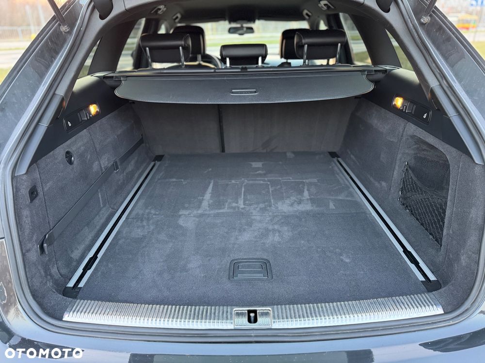 Audi A6 Avant 3.0 TDI Quattro S tronic - 28