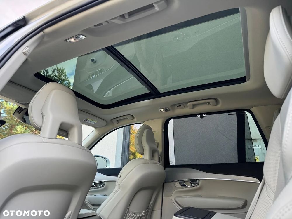 Volvo XC 90 - 15