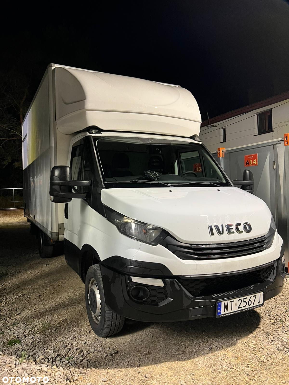 Iveco Daily 35 220 HiMatic - 4