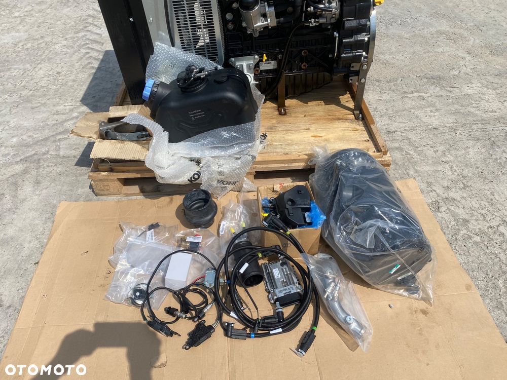 Nowy silnik Kohler MKL KDI3404TCR SQ S4 2200RPM - 6