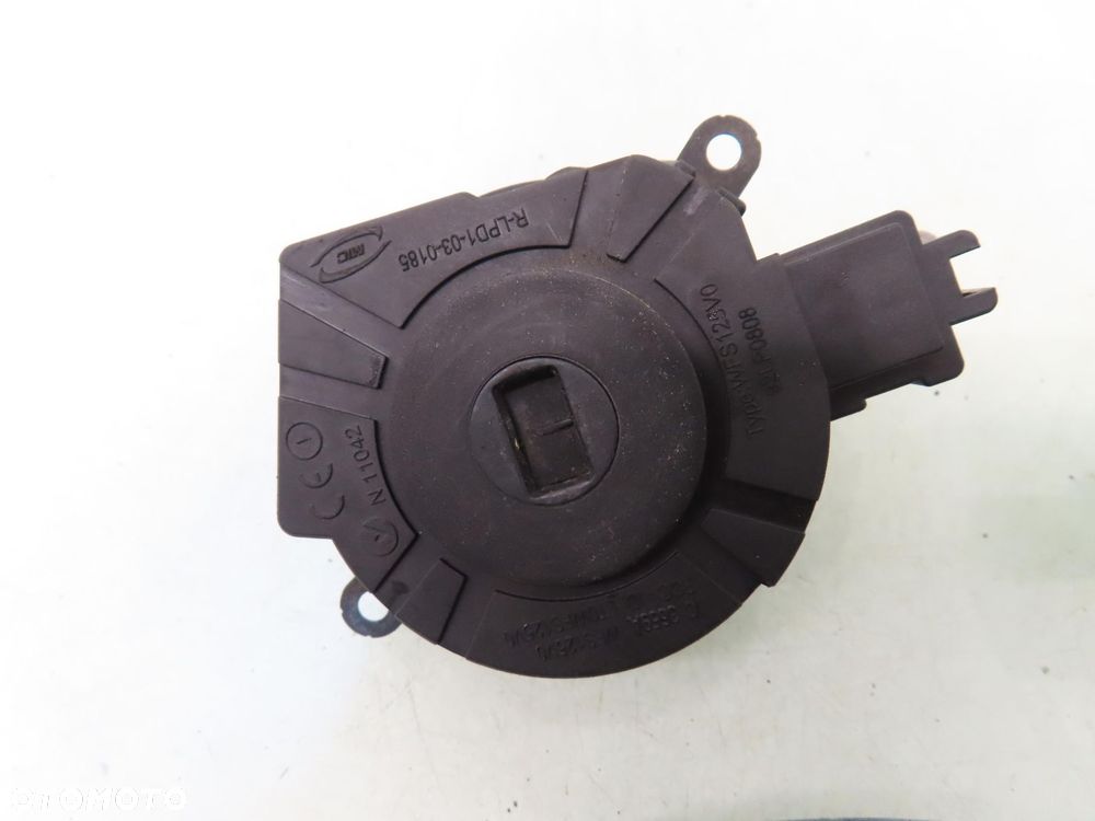 STACYJKA WKŁADKI VOLVO C30 31252481 - 12