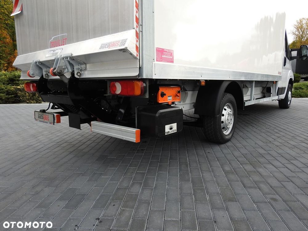 Fiat DUCATO KONTENER WINDA 8 PALET TEMPOMAT NAWIGACJA KLIMATYZACJA LEDY  130KM - 25