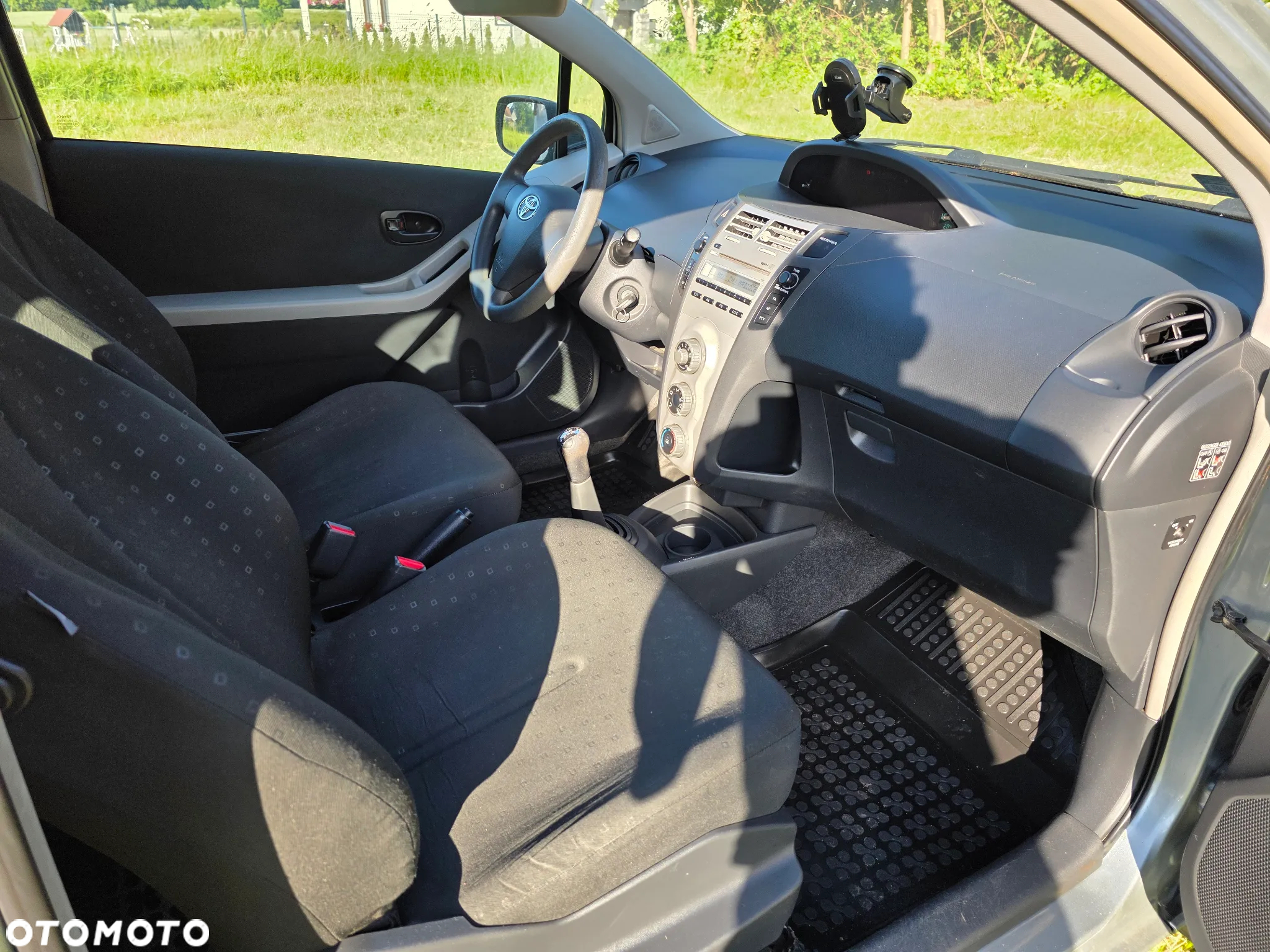 Toyota Yaris 1.4 D-4D - 23