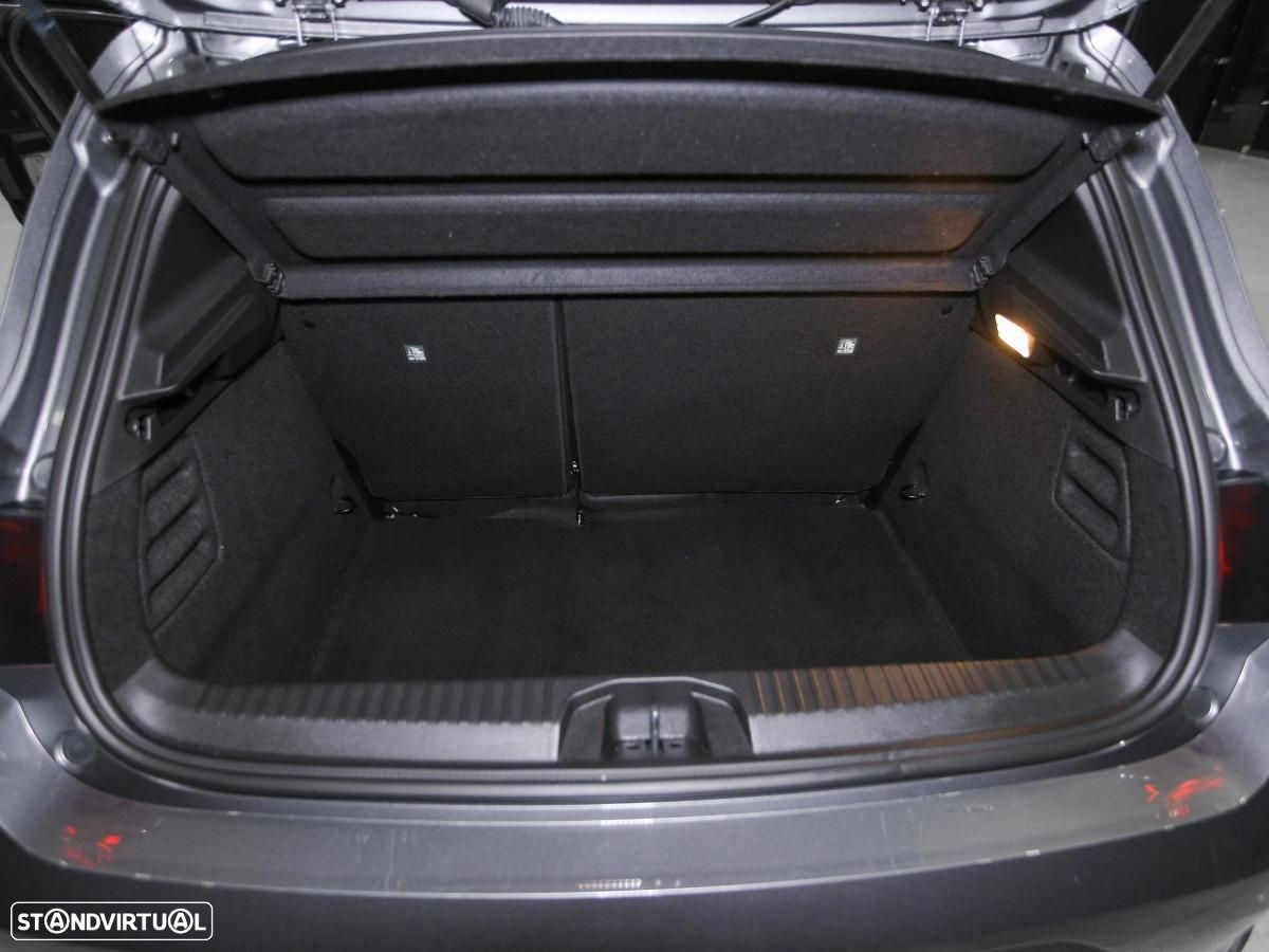 Renault Clio 1.0 TCe Evolution - 24
