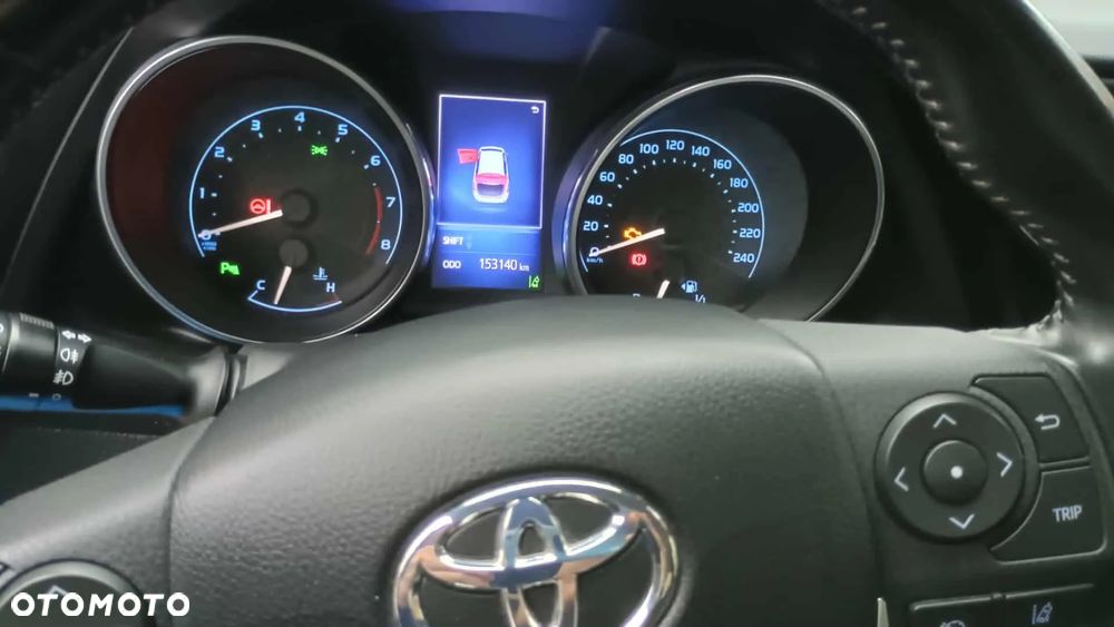 Toyota Auris 1.6 Premium - 11