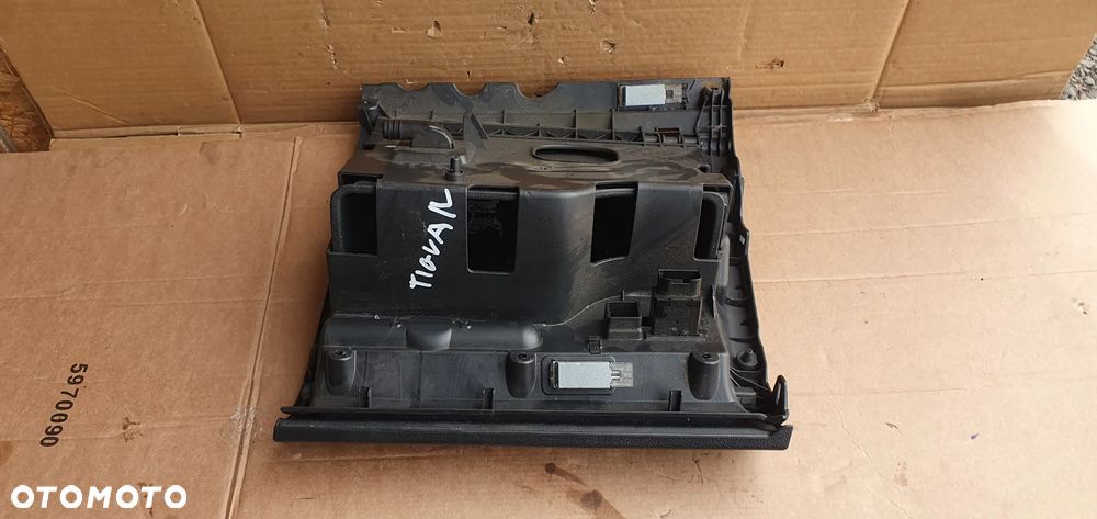 Schowek pasażera półka VW Tiguan I Lift 5M1857097Q 5N1857035B - 7