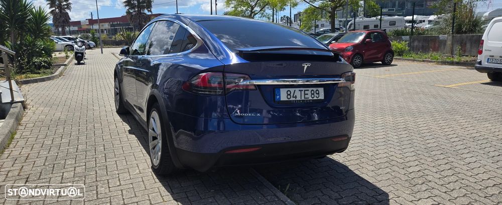 Tesla Model X 100D - 6