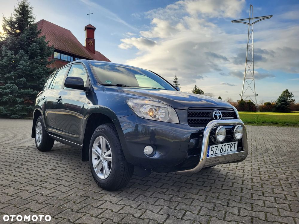 Toyota RAV4 2.0 VVT-i Sol - 9