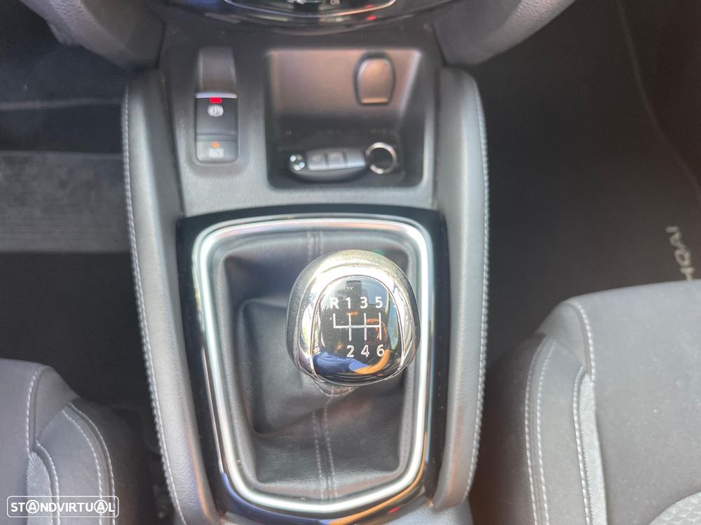 Nissan Qashqai - 24