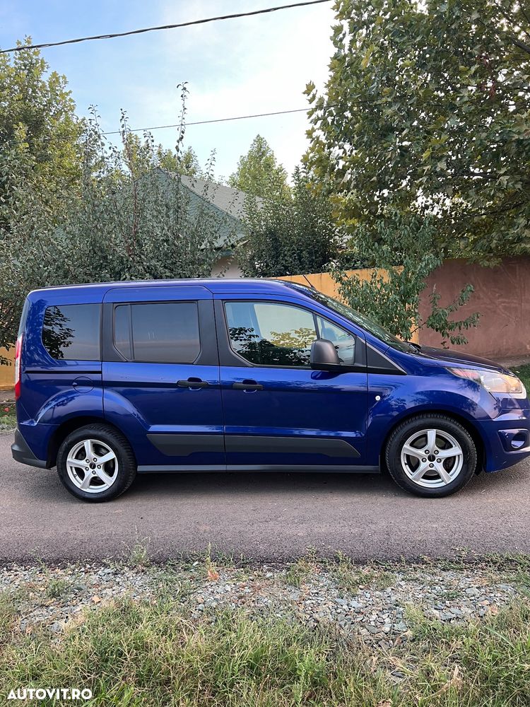 Ford Tourneo Connect 1.5 TDCi SWB (L1) Trend - 32