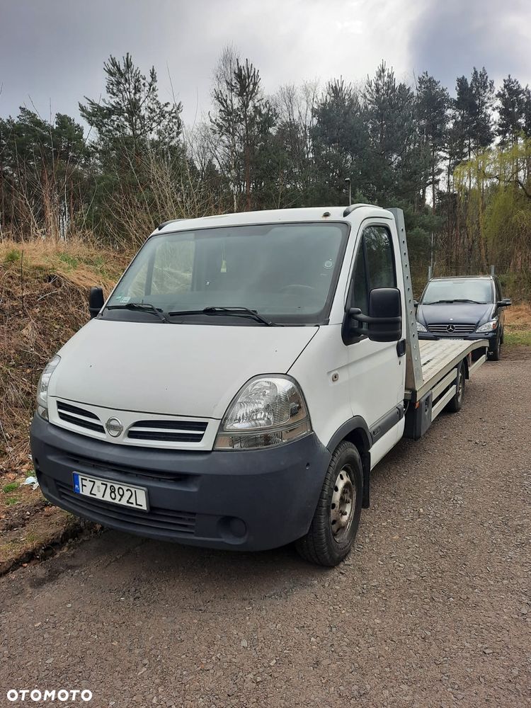 Nissan Interstar - 10
