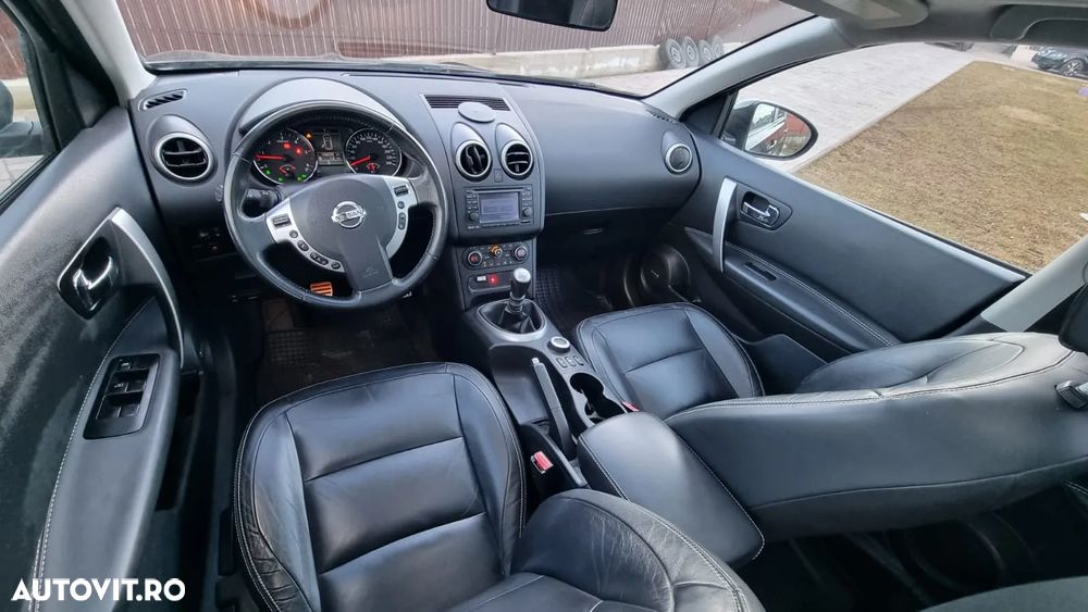 Nissan Qashqai 2.0 dCi DPF tekna - 4