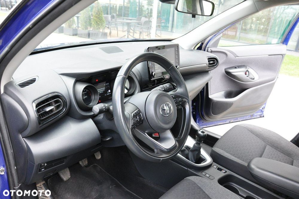 Toyota Yaris Cross - 13