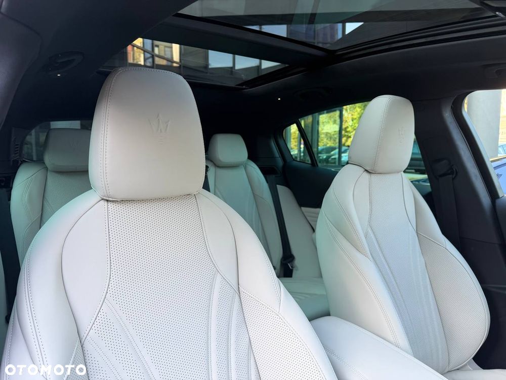 Maserati Grecale mHEV Modena - 23