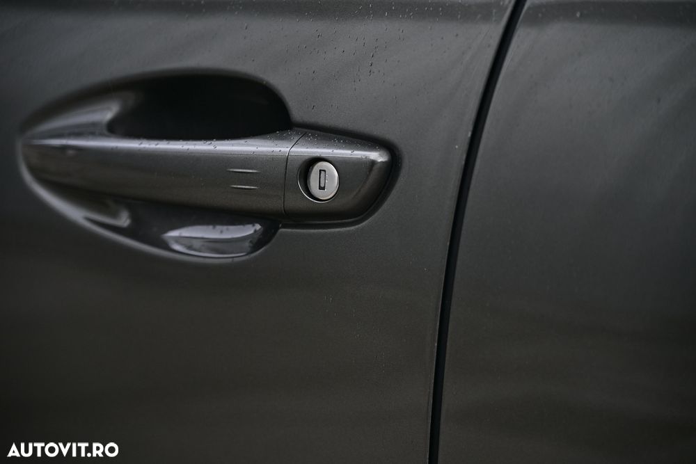 Peugeot 3008 1.2 PureTech 130 EAT8 GT - 13