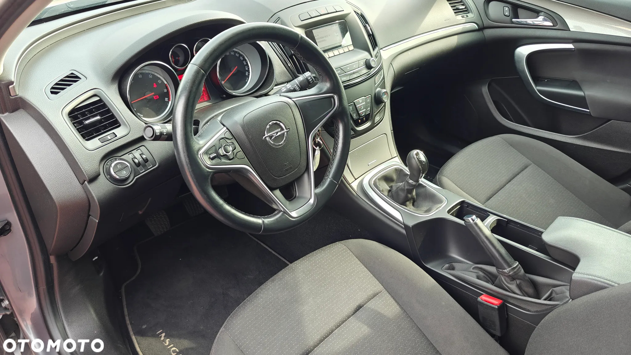 Opel Insignia 1.8 - 7