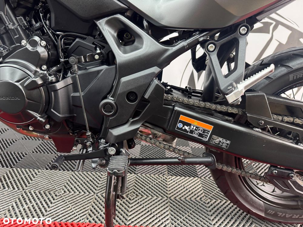 Honda XL - 18