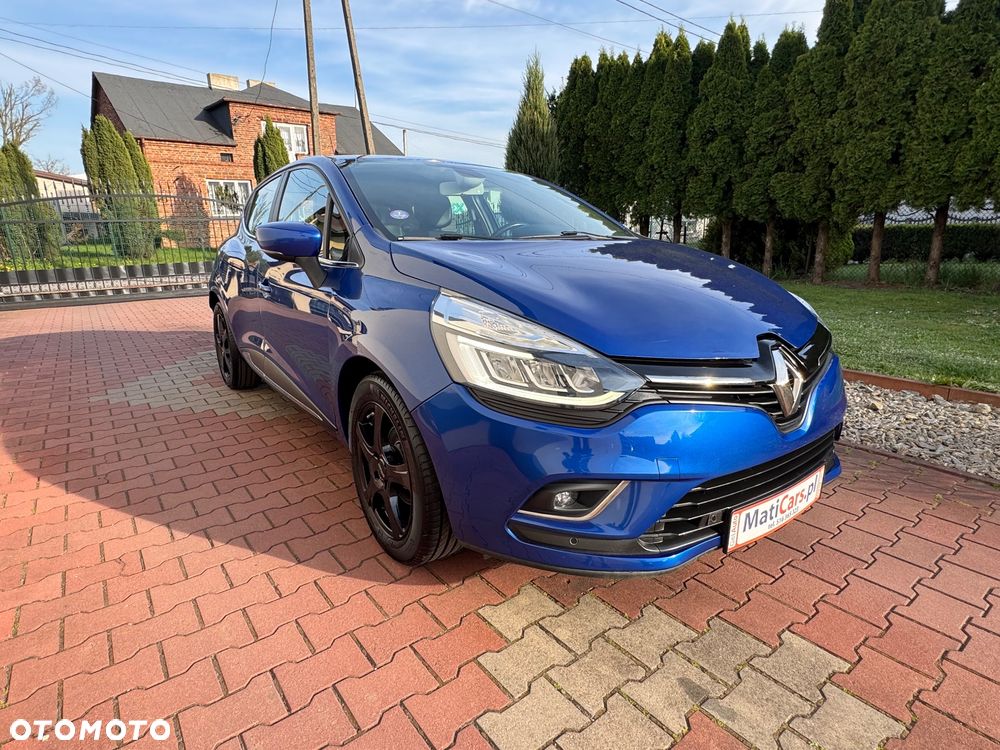 Renault Clio - 10