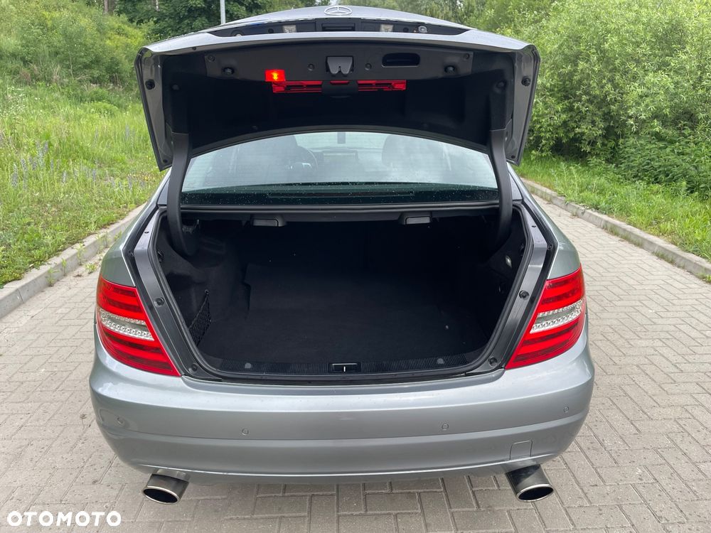 Mercedes-Benz Klasa C - 21