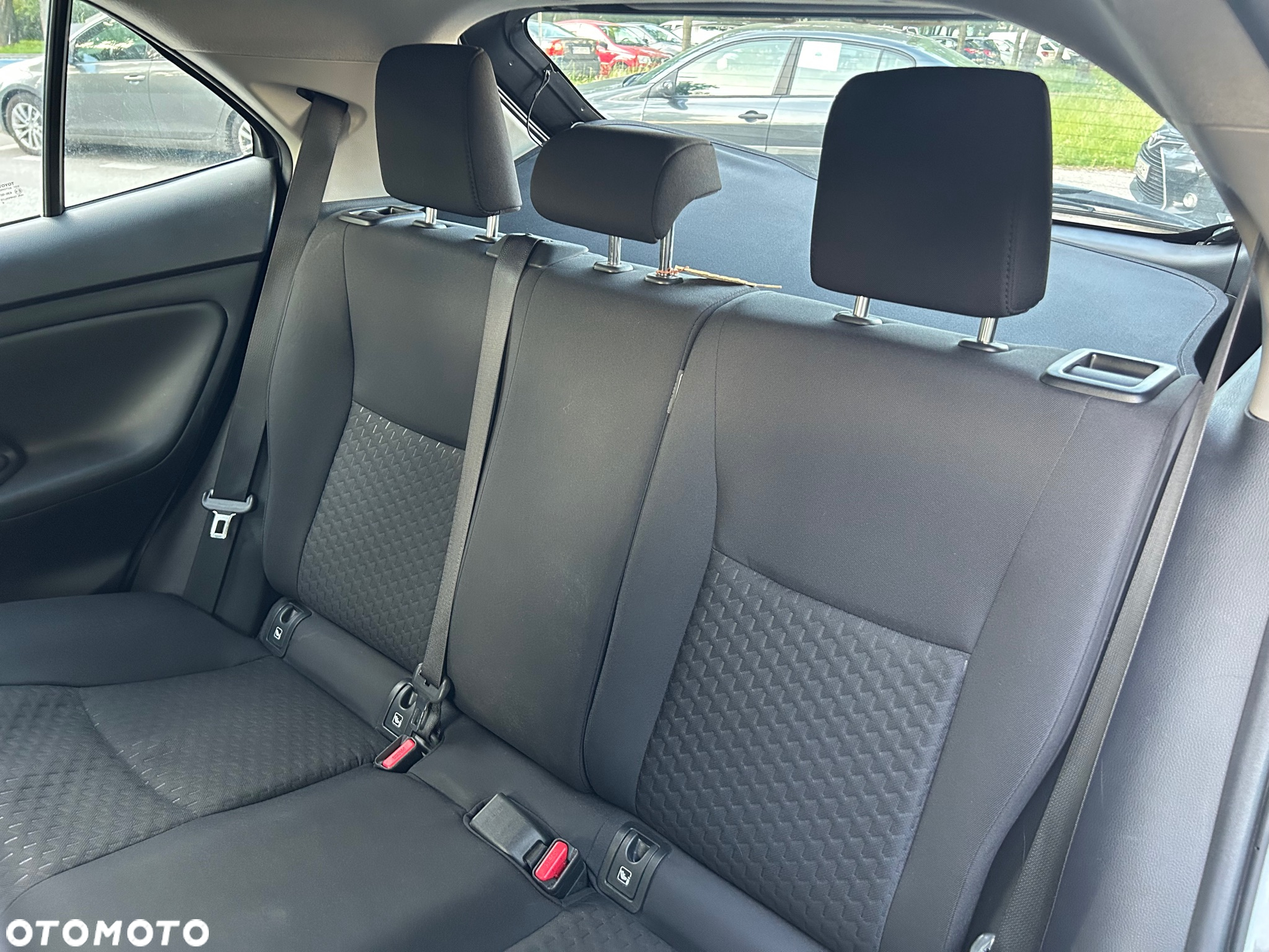 Toyota Yaris Hybrid 1.5 Comfort - 14