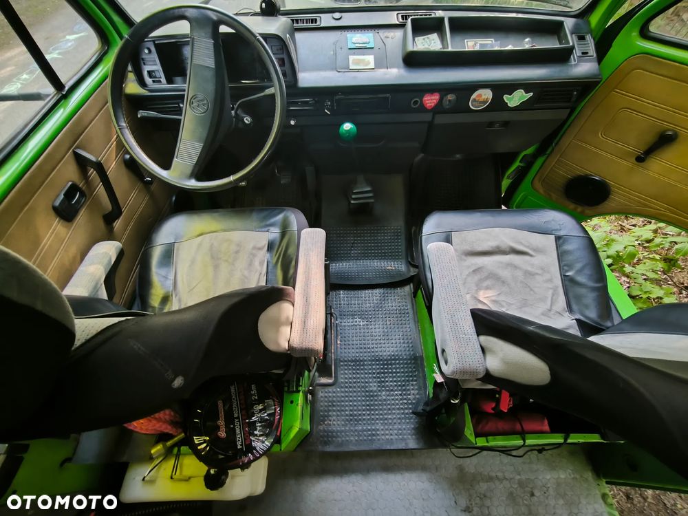 Volkswagen Transporter - 5