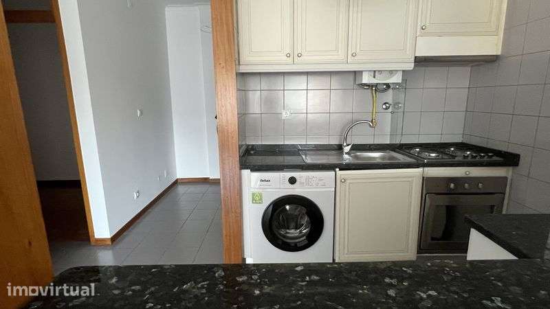 Arrenda-se ApartamentoT1+1 em Braga - Grande imagem: 4/10