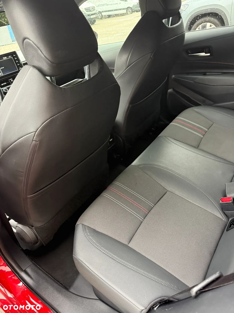 Toyota Corolla 2.0 Hybrid GR Sport - 12