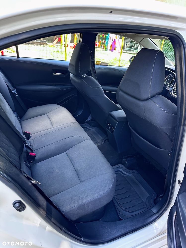 Toyota Corolla 1.8 Hybrid GPF Active - 9