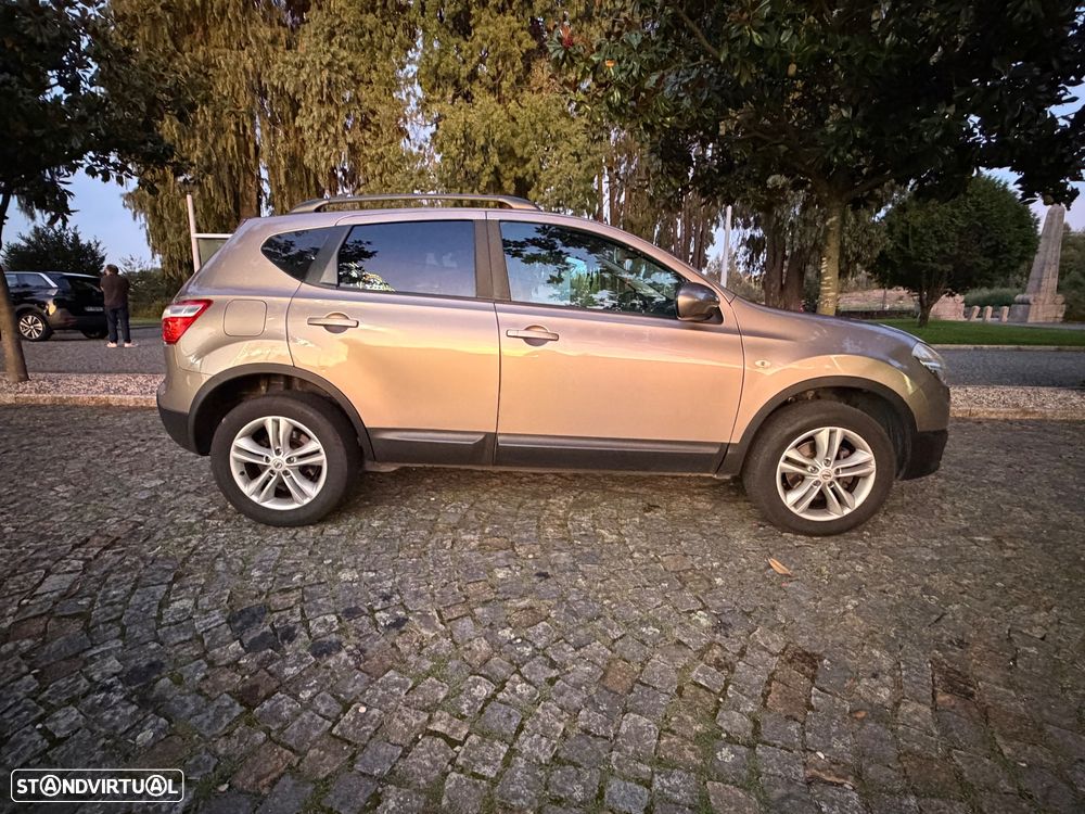 Nissan Qashqai - 3