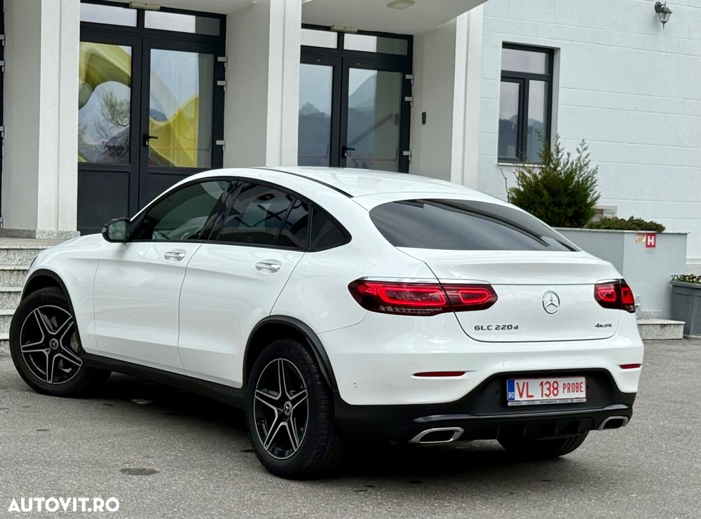 Mercedes-Benz GLC Coupe 220 d 4Matic 9G-TRONIC AMG Line - 4