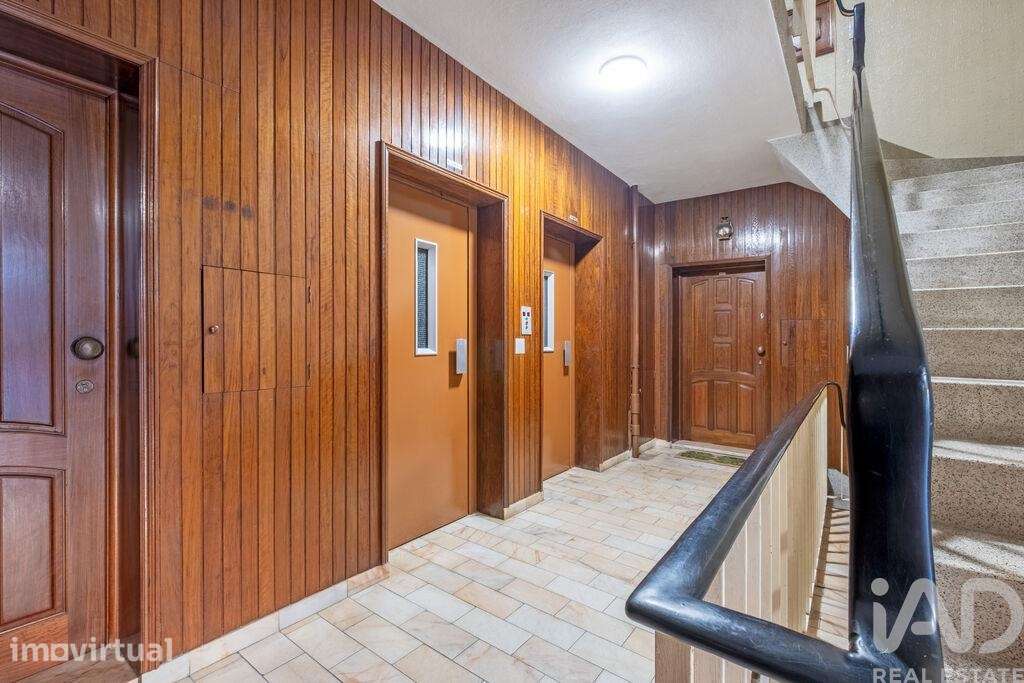 Apartamento T4 em São Mamede de Infesta e Senhora da Hora de 116 m2 - Grande imagem: 3/37